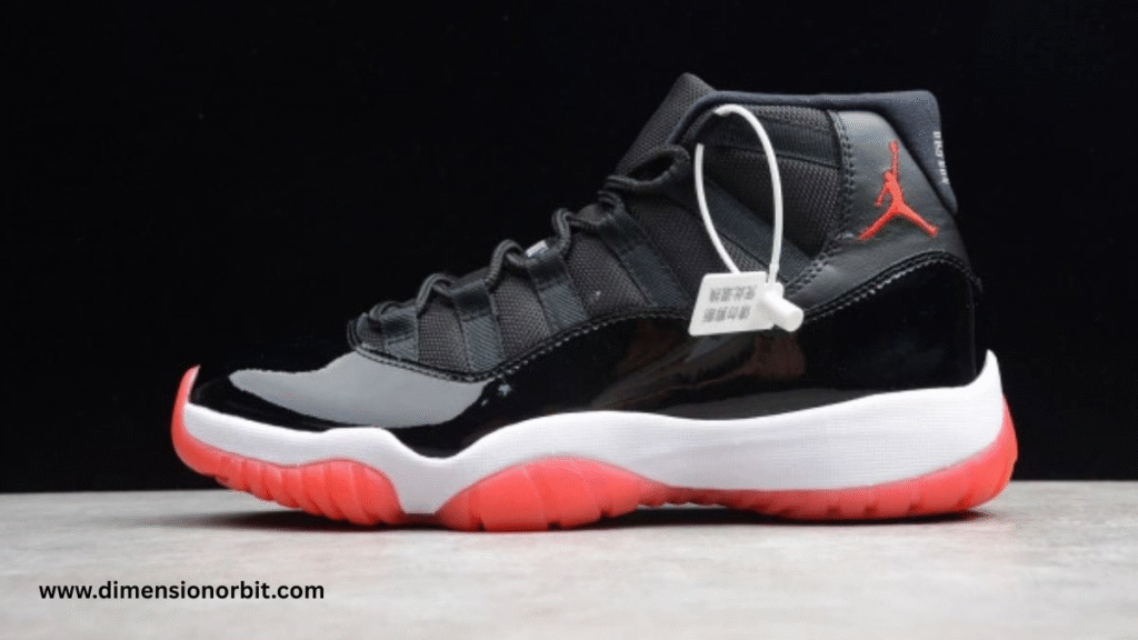A Men’s Size 11 Shoe
